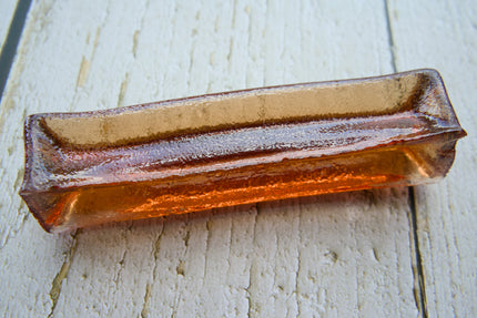 Long-lasting bacon collagen dog chew for healthy teeth and gums.