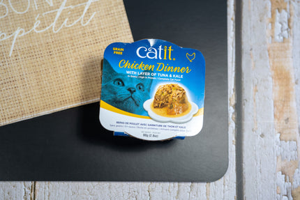 Grain free chicken meal for cats with layer of tuna and kale flavour.