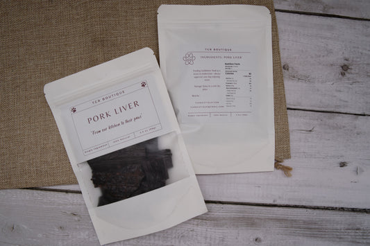 Dehydrated pork liver treats for pets with no additives or preservatives.|Friandises pour animaux à base de foie de porc déshydraté sans additifs ni conservateurs.