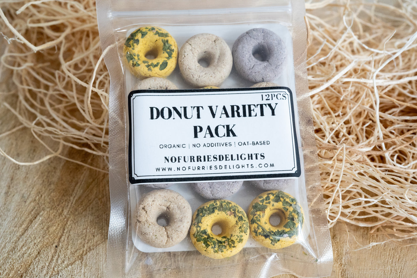 Mixed flavor donuts for small pets and birds.