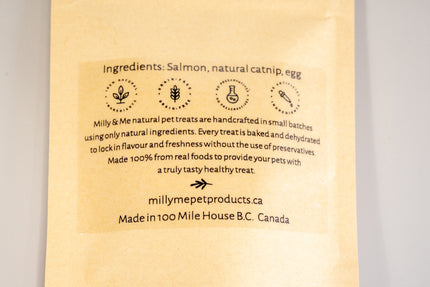 Cat treats made with salmon, natural catnip and eggs.