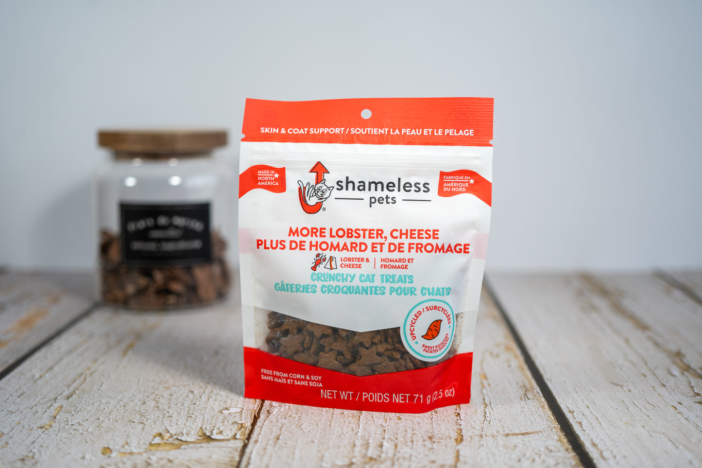 Shameless Pets Crunchy cat treats with lobster and cheese.